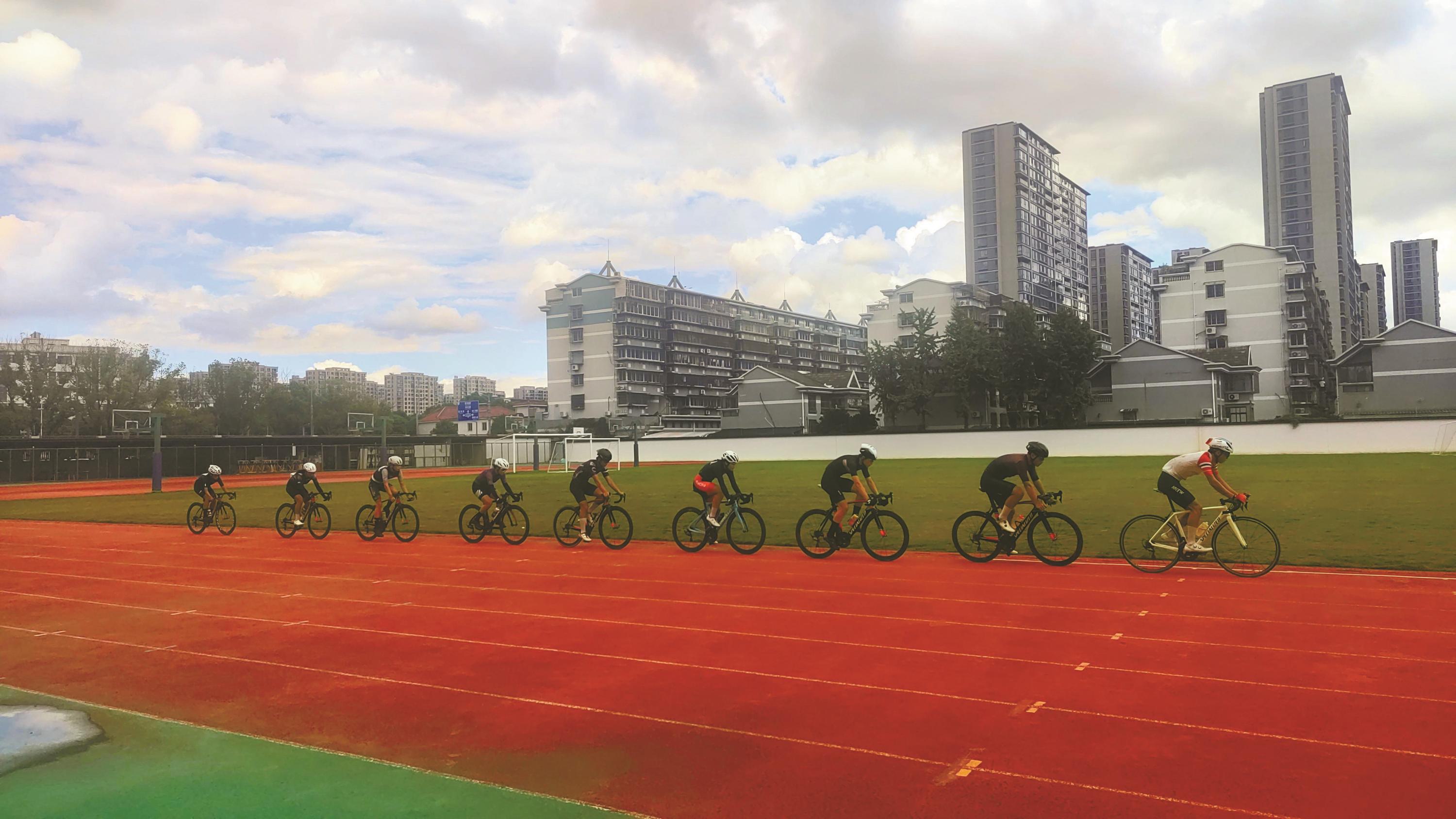 来自全市, 王方, 增强体质 来自全市, 王方, 增强体质