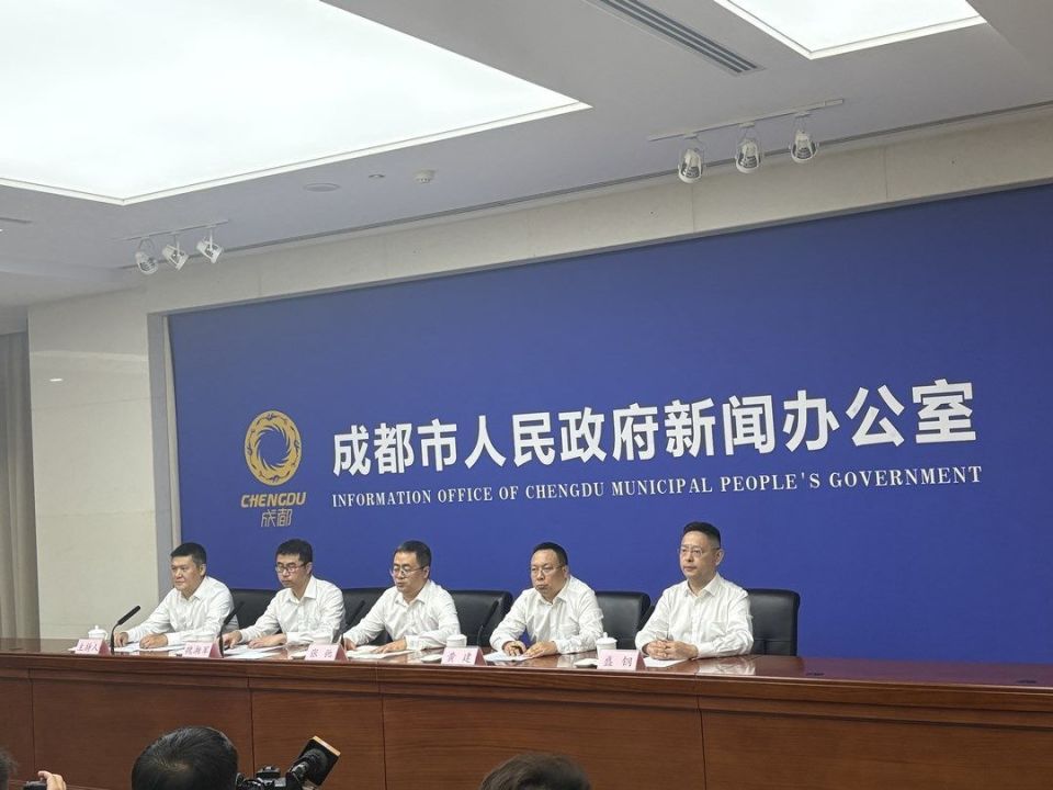 将接连举办, 随行亲友持, Xq 将接连举办, 随行亲友持, Xq