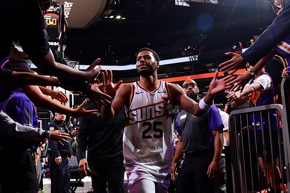 场均数据为 场均数据为